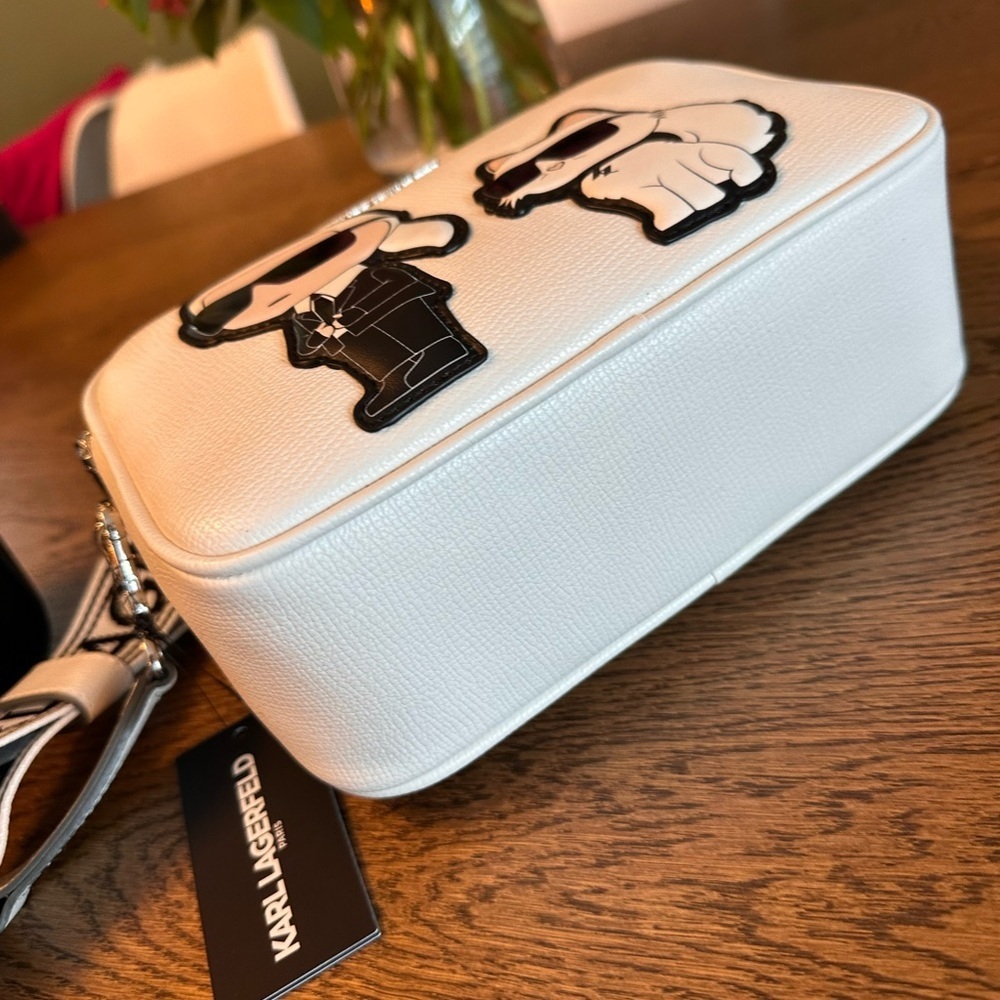 NWT！NEW! Karl Lagerfeld Maybelle Camera Double zip Crossbody Women Bag -White - Picture 5 of 8
